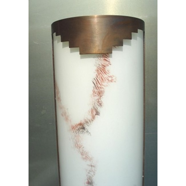 Wall lamp Aruba with bronze finish and creamwhite marbled glass wit rusty grain